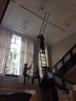 мойка люстры на высоте